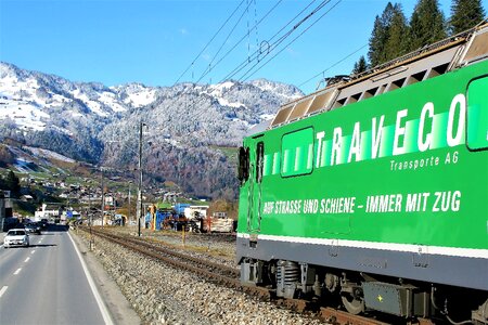Travel rails railway