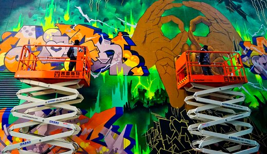 Graffiti wall hand-painted