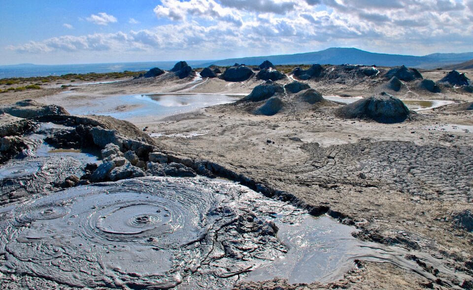 Baku gobustan volcanoes