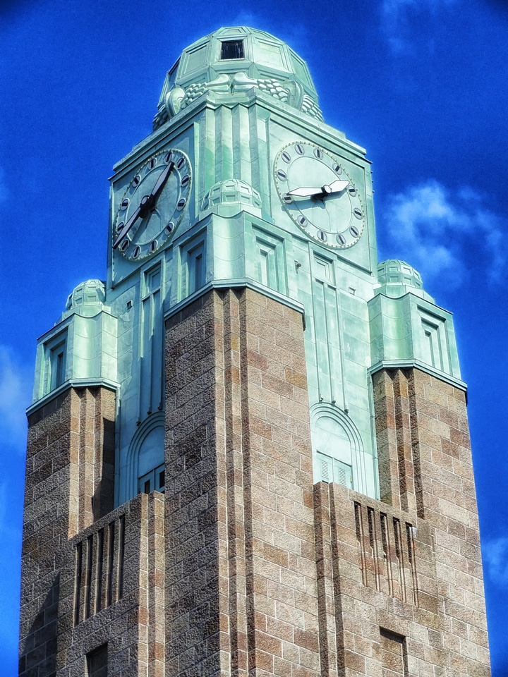 Clock tower hdr outside