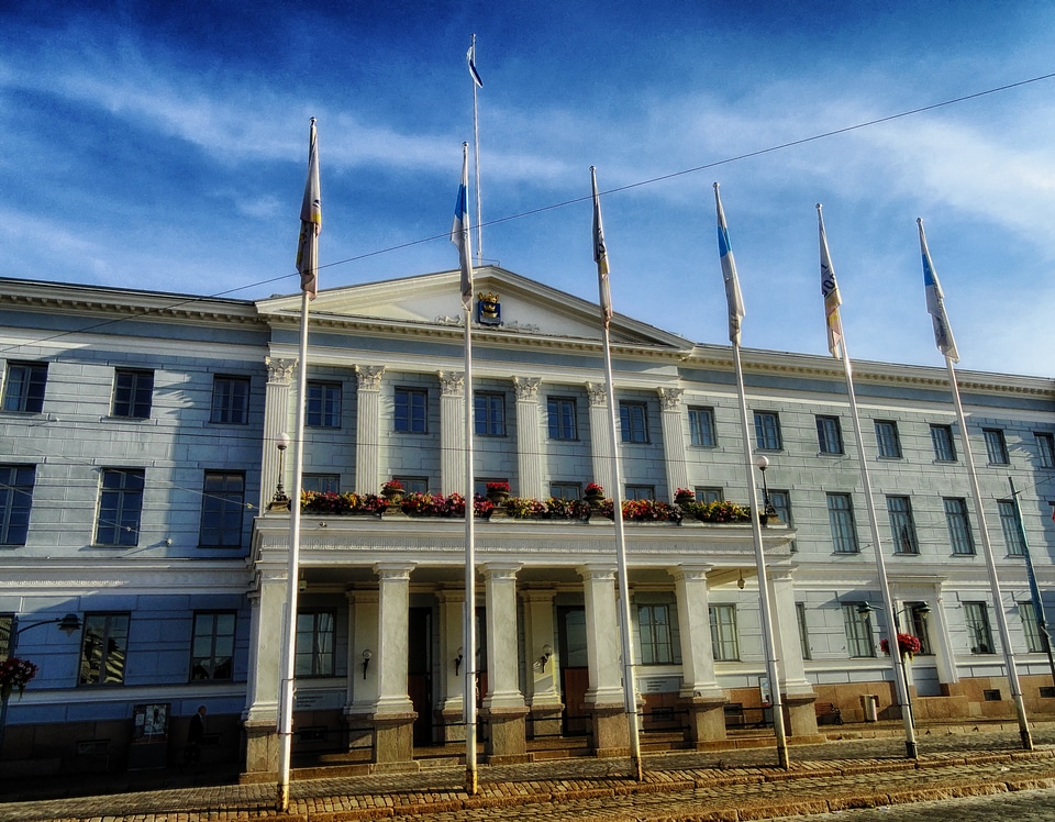 Building government sky