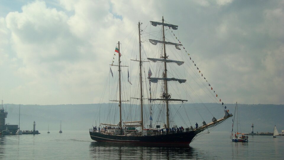 Black sea ship port photo