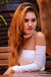 Take a beautiful template beautiful girl portrait