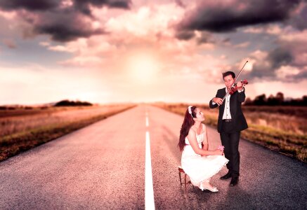 Highway violin romance
