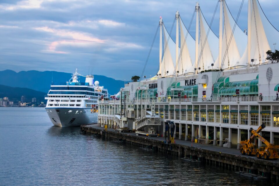 Tourism harbor vacation