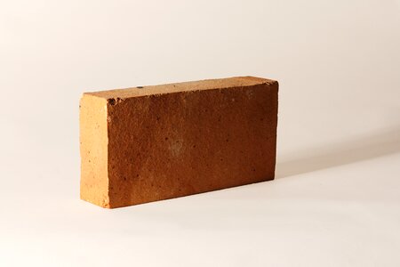 Building stone wall