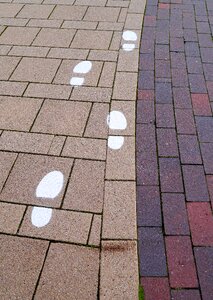 Footprints paving clinker photo