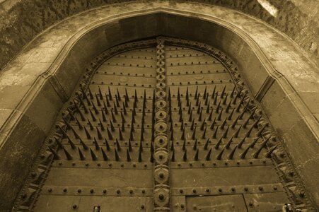 Gate architecture