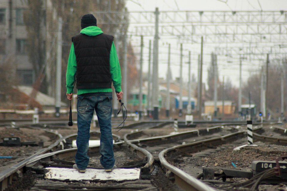 The way railway motion