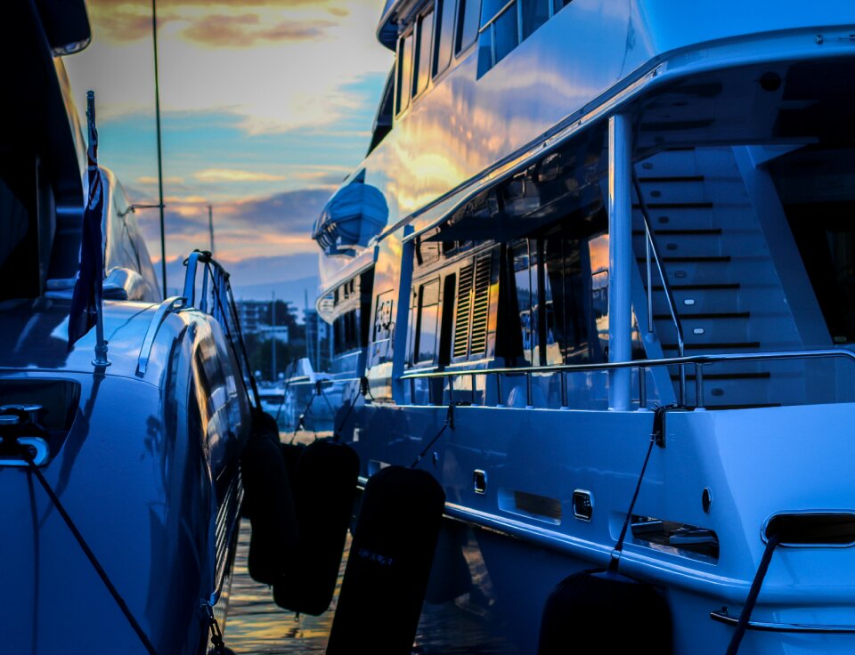 Ship travel ocean