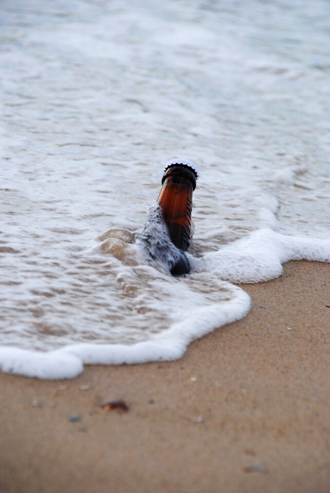Water sand alcohol