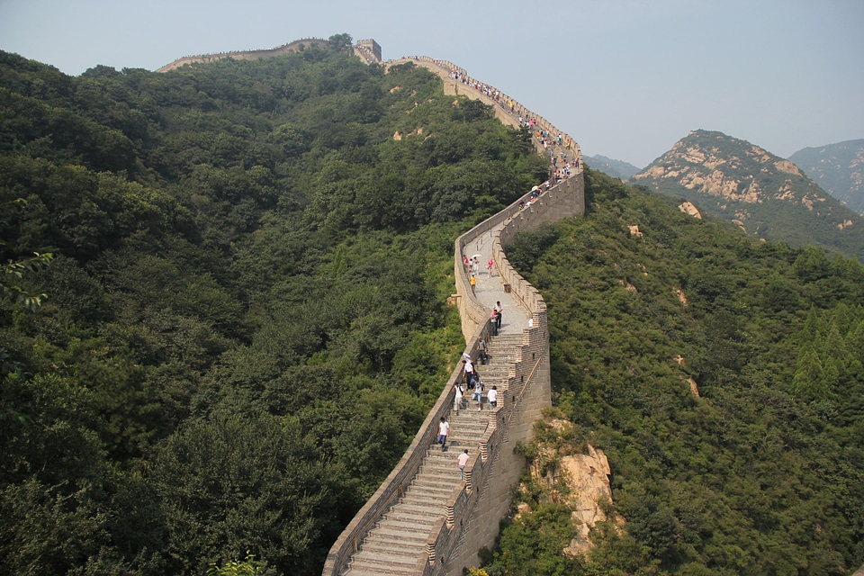 The great wall the majestic mountain