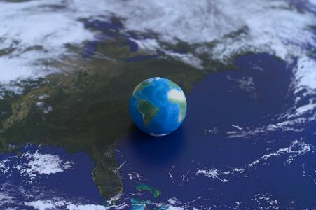 Planet model earth