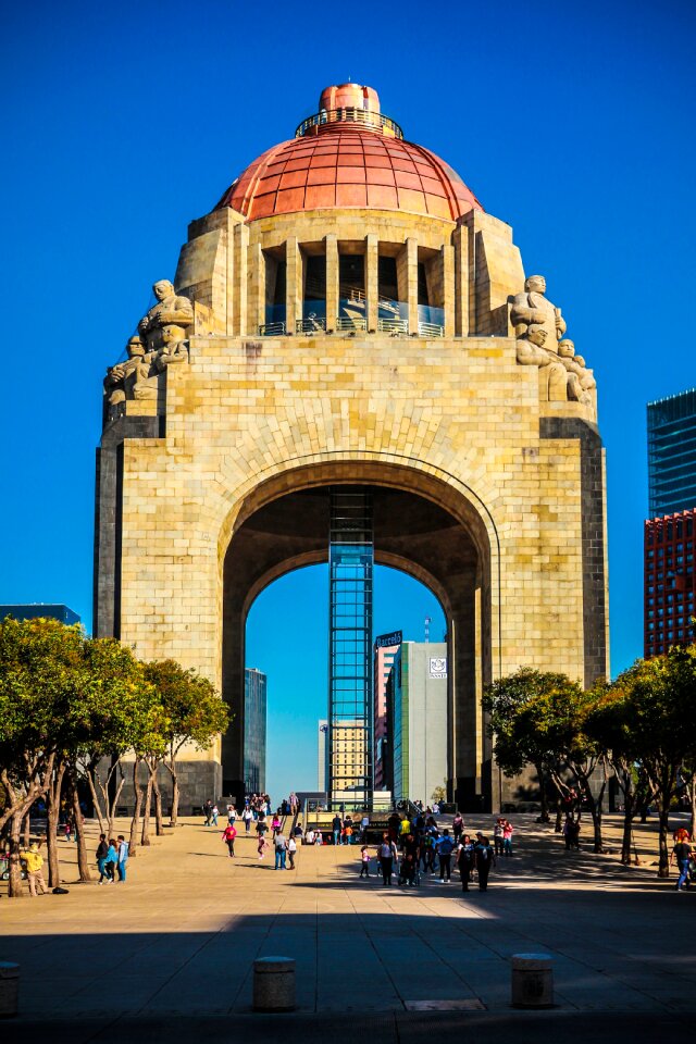 Monument revolution mexico