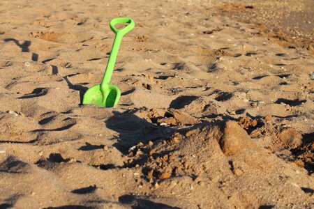 Green shovel