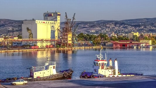 Cranes shipping dock