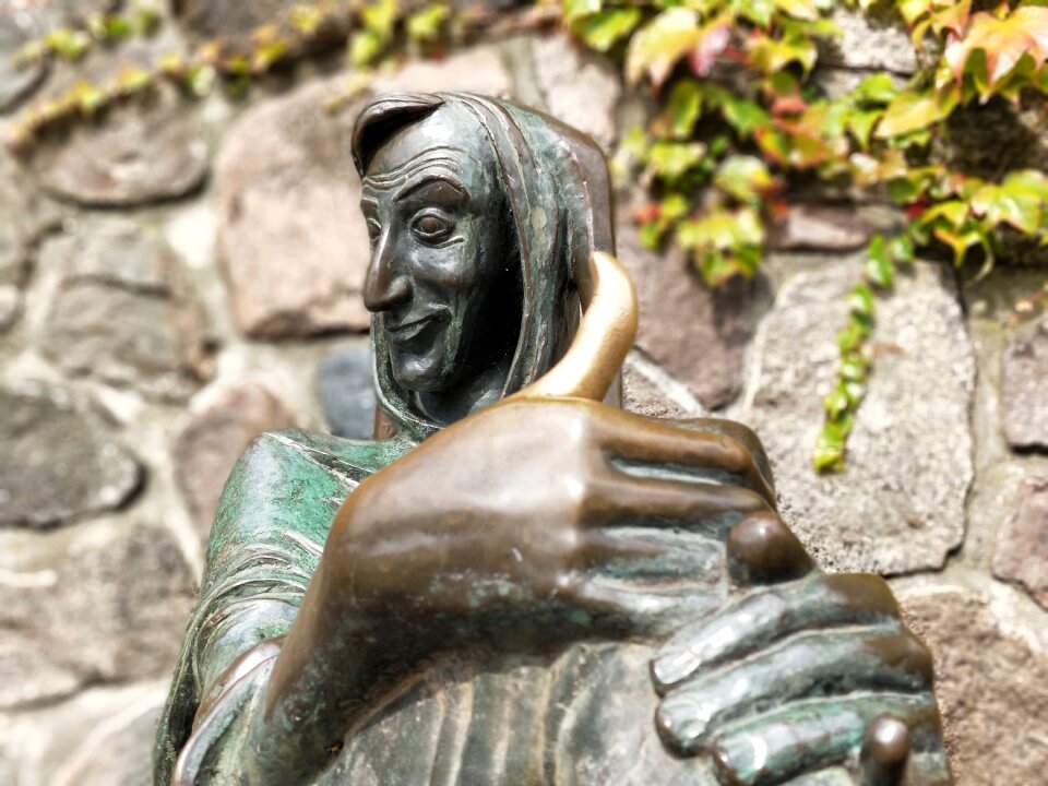 Eulenspiegel monument thumb