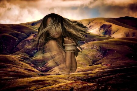 Shackles iceland beautiful