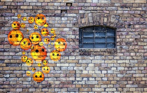 Wall the background emoticon