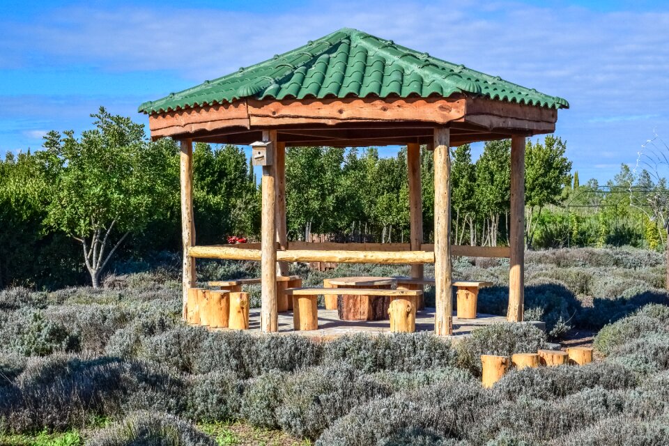 Botanical gardens and maze attraction kiosk