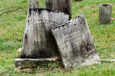 Tomb tombstone funeral photo