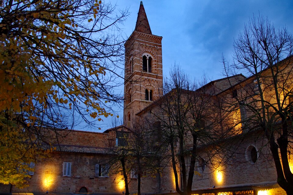 Gothic mullioned st francis