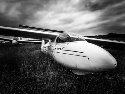 Flying gliding glider photo