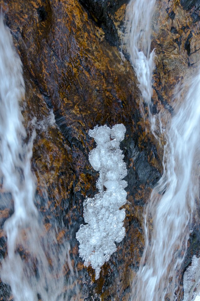 Winter cold crystals