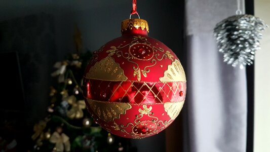 New year's eve christmas toy red ball