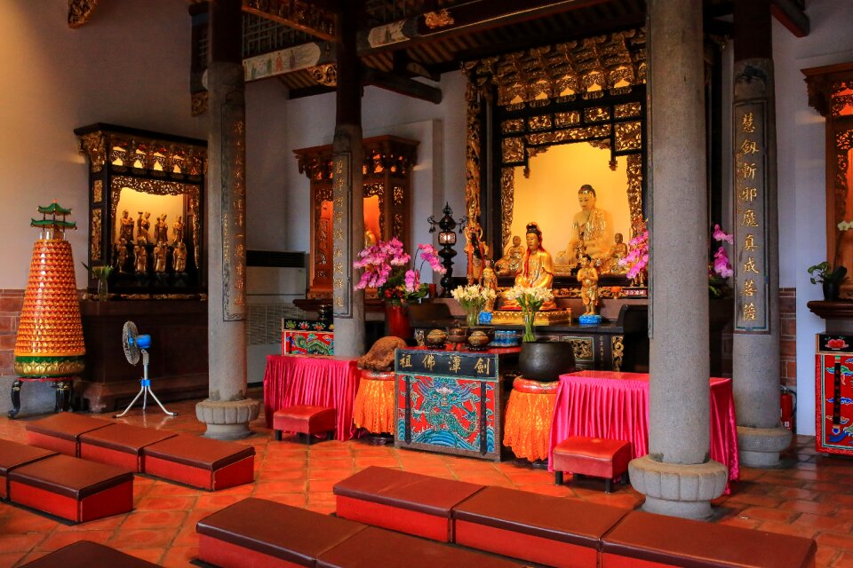 Buddha brown buddha