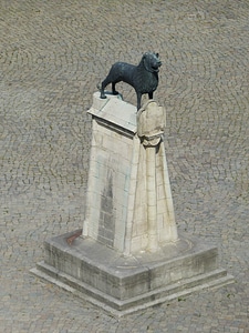 City historic center lion photo