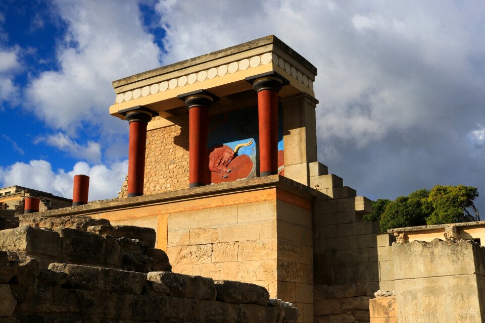 Antiquity ruin relief