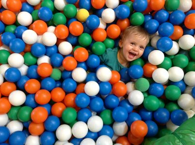 Colors small children happy
