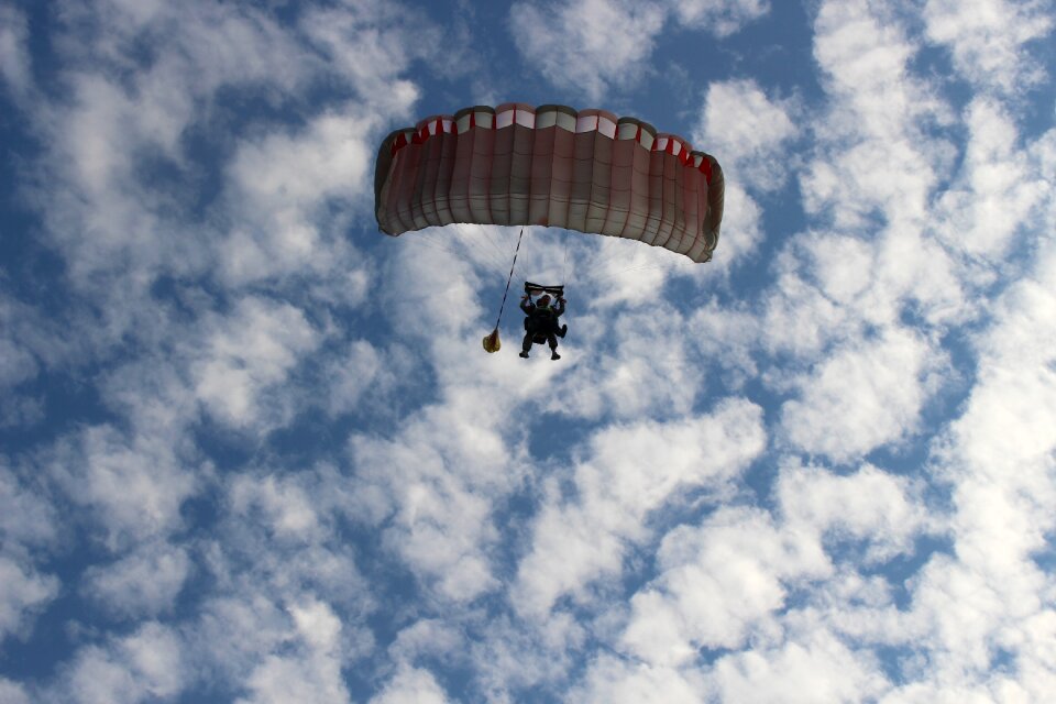 Parachute sports sky