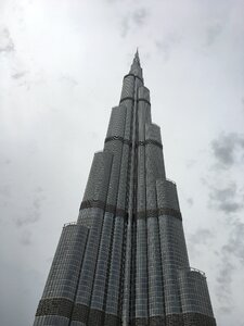 Torre modern dubai photo