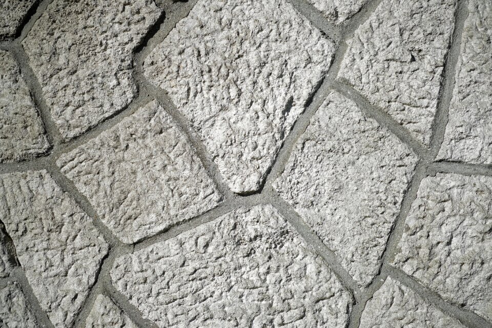 Stone wall concrete