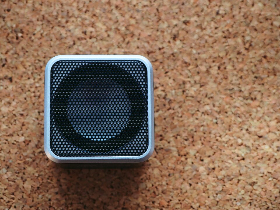 Multimedia box membrane