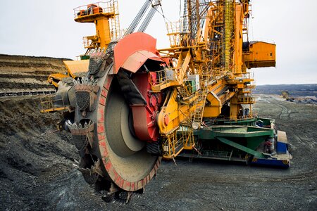 Industry mines giant machine
