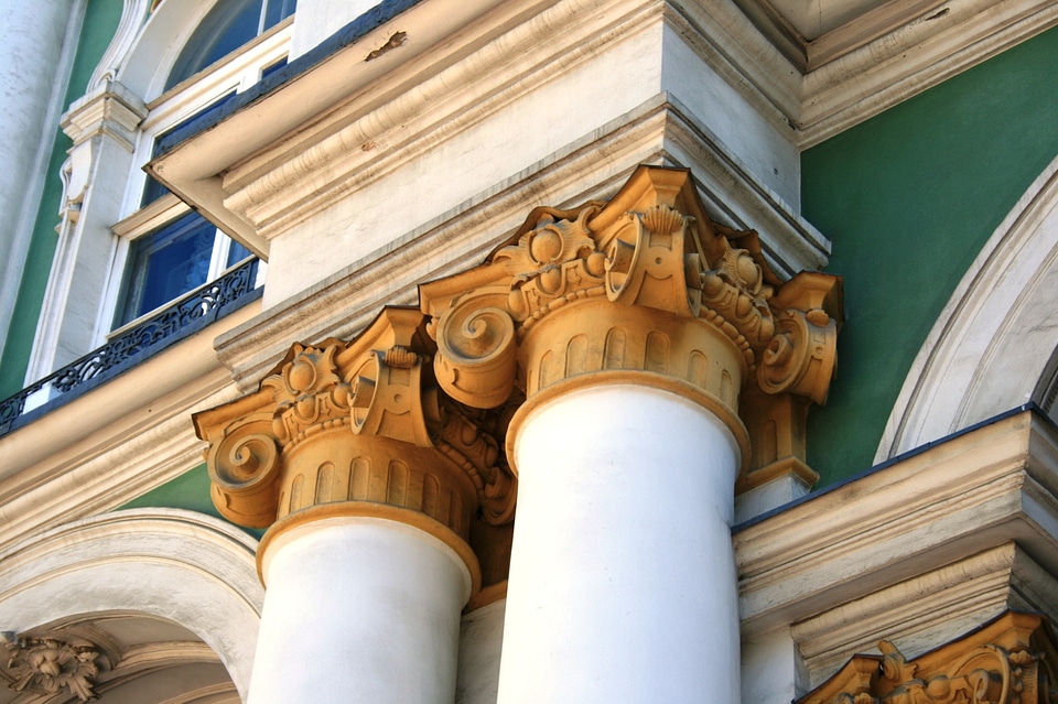 Decrative pillars archtecture