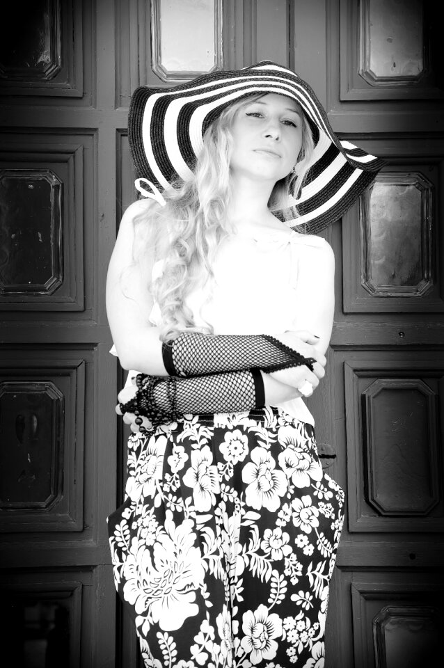 Dress girl hat