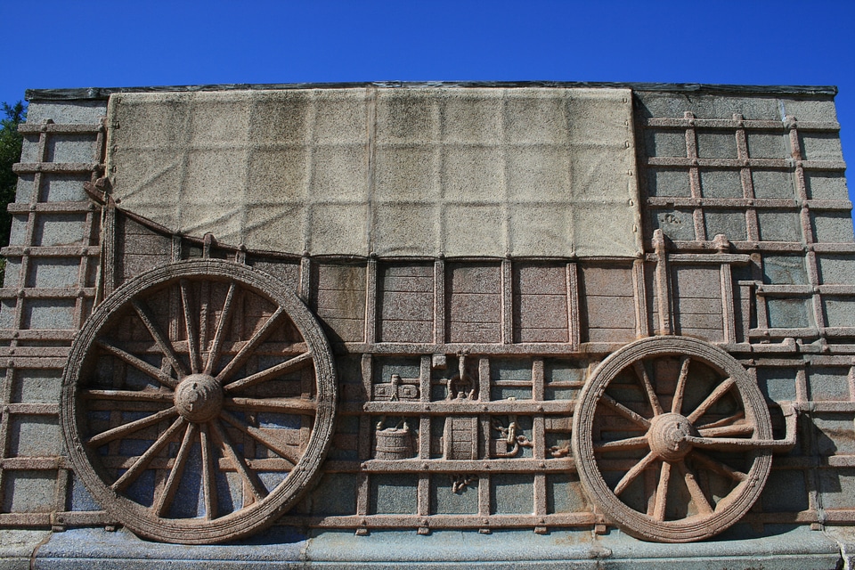 Depiction wall granite