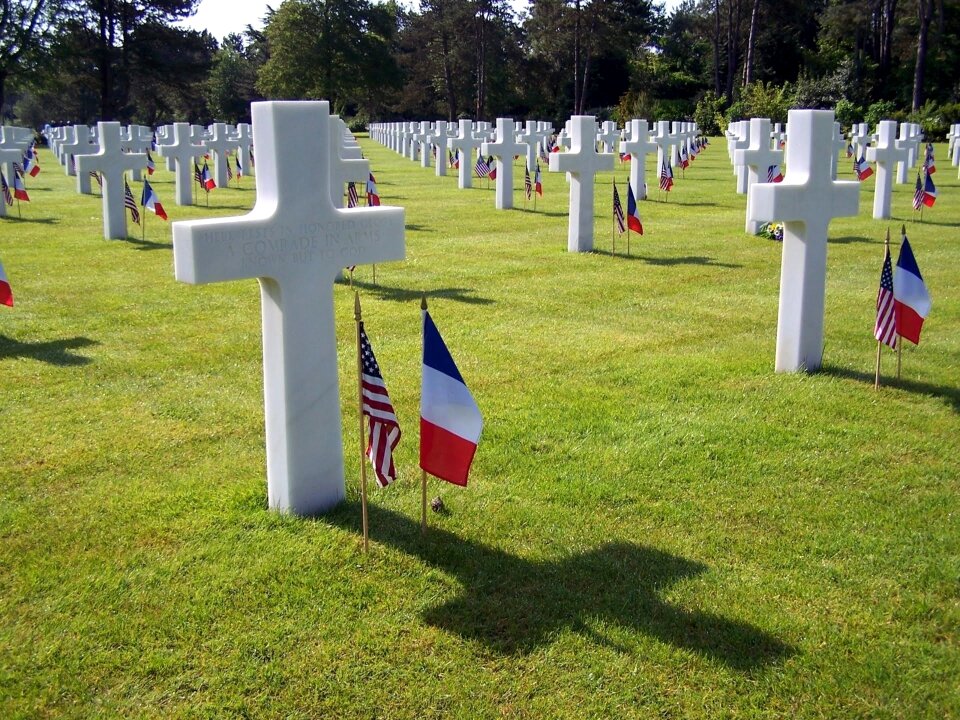 Remembrance cross flag