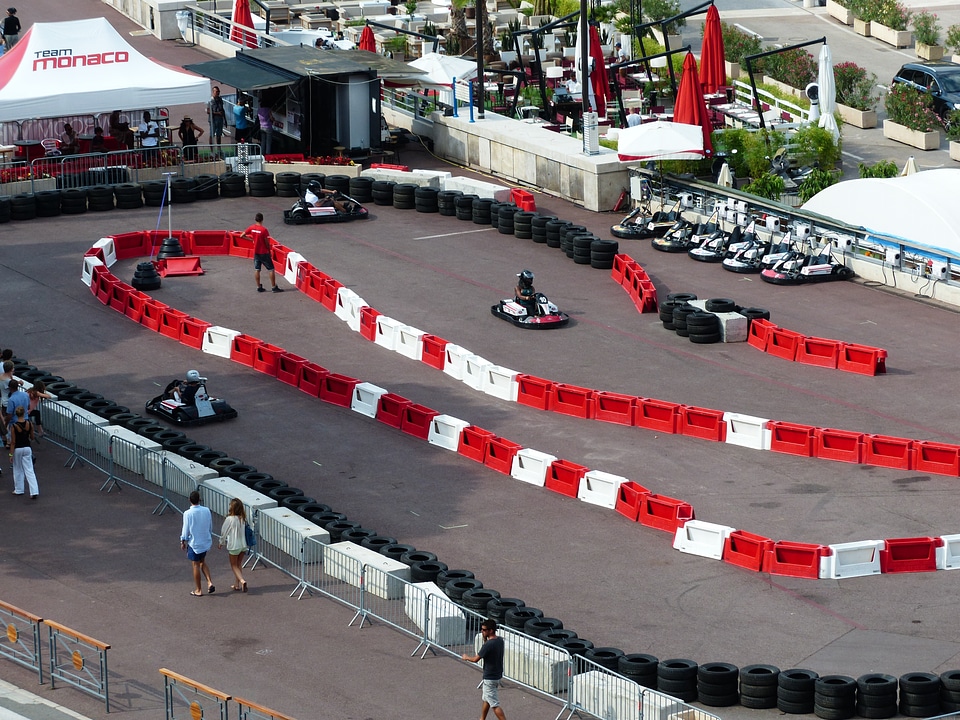 Racecourse single seater vehicle