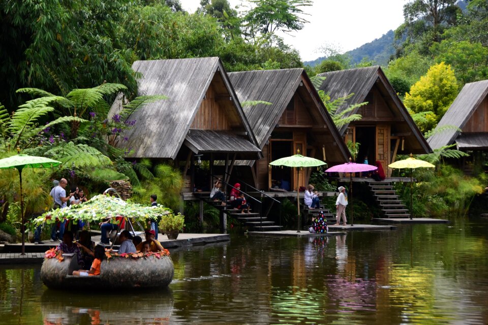 Lake traditional