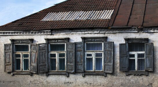Old window building