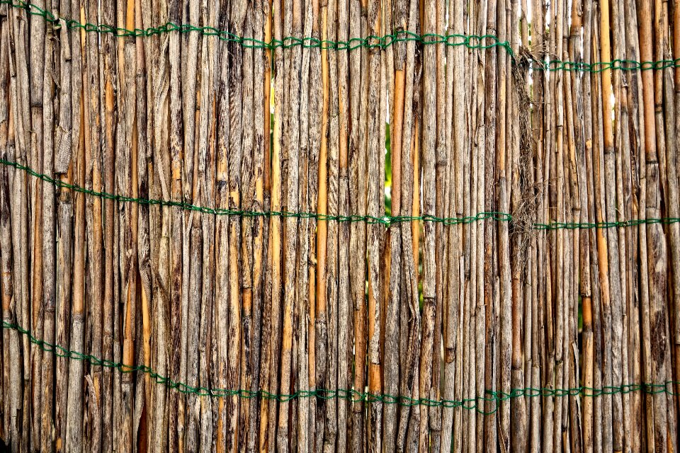 Fence partition barrier