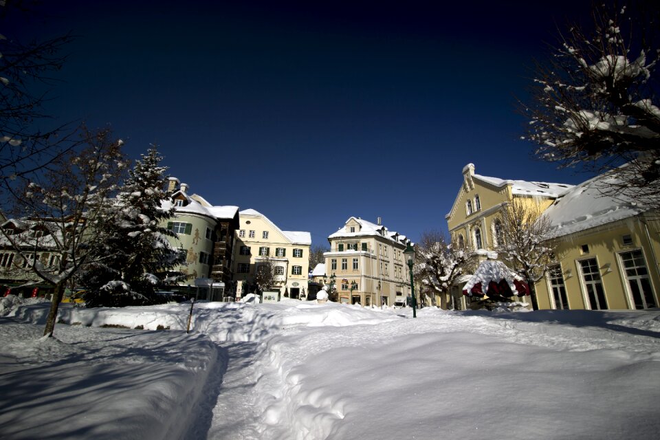 Cold frozen bad aussee