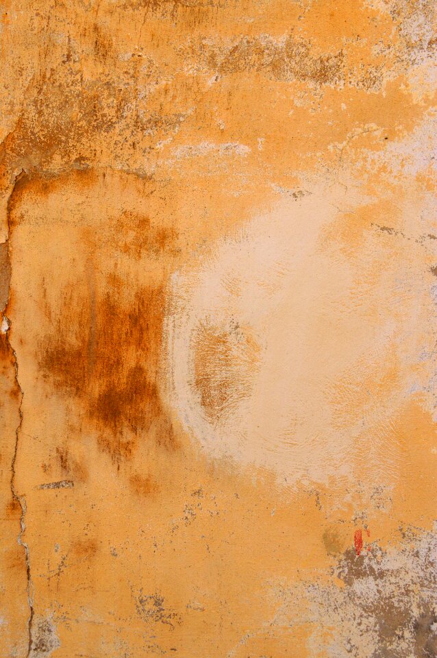 Old wallpaper structure