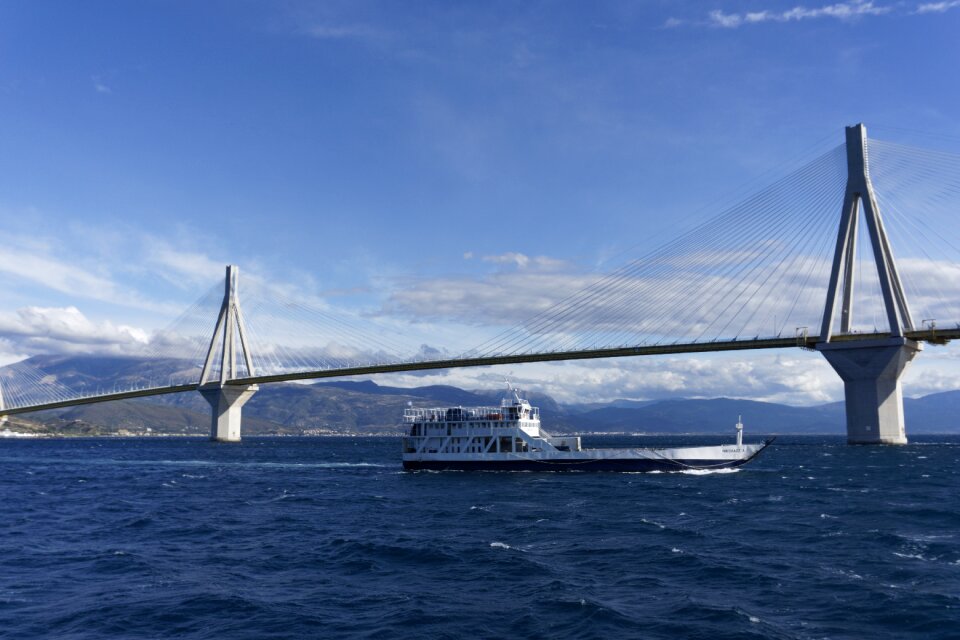 Sea travel boat photo