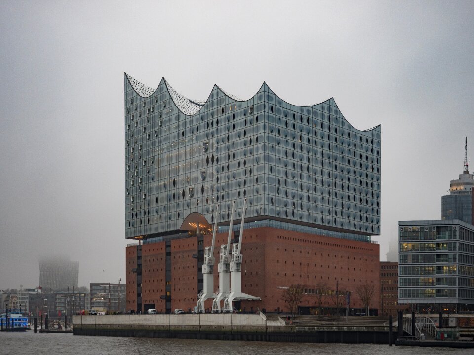 Sky building hamburg